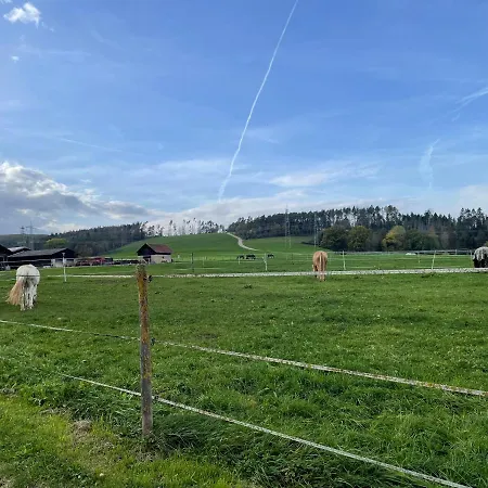 Im Grünen - Mit Privatem Garten, Terrasse, Spielplatz&schöner Aussicht